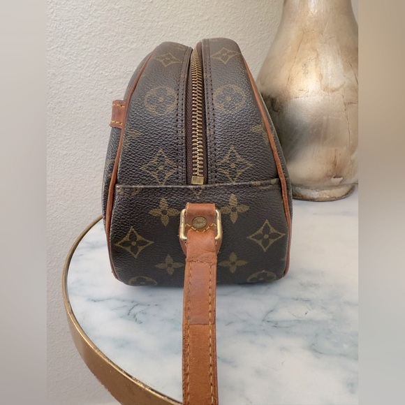 LOUIS VUITTON Monogram Blois Crossbody/Shoulder Bag - Picture 9 of 15